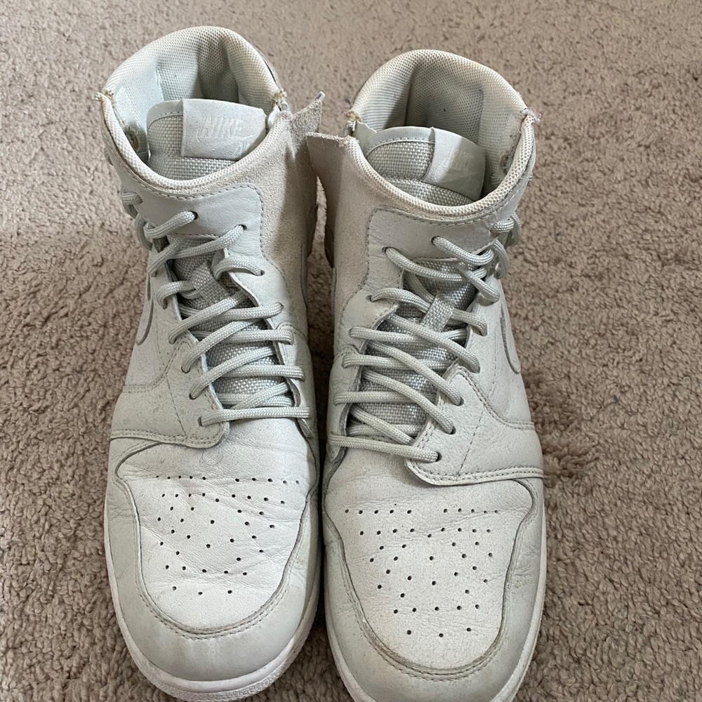 Air jordans barely worn